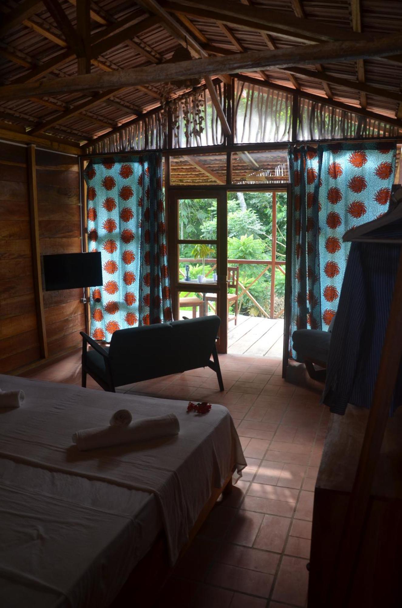 Roca Maria Helena-Principe Hotel Santo Antonio Luaran gambar