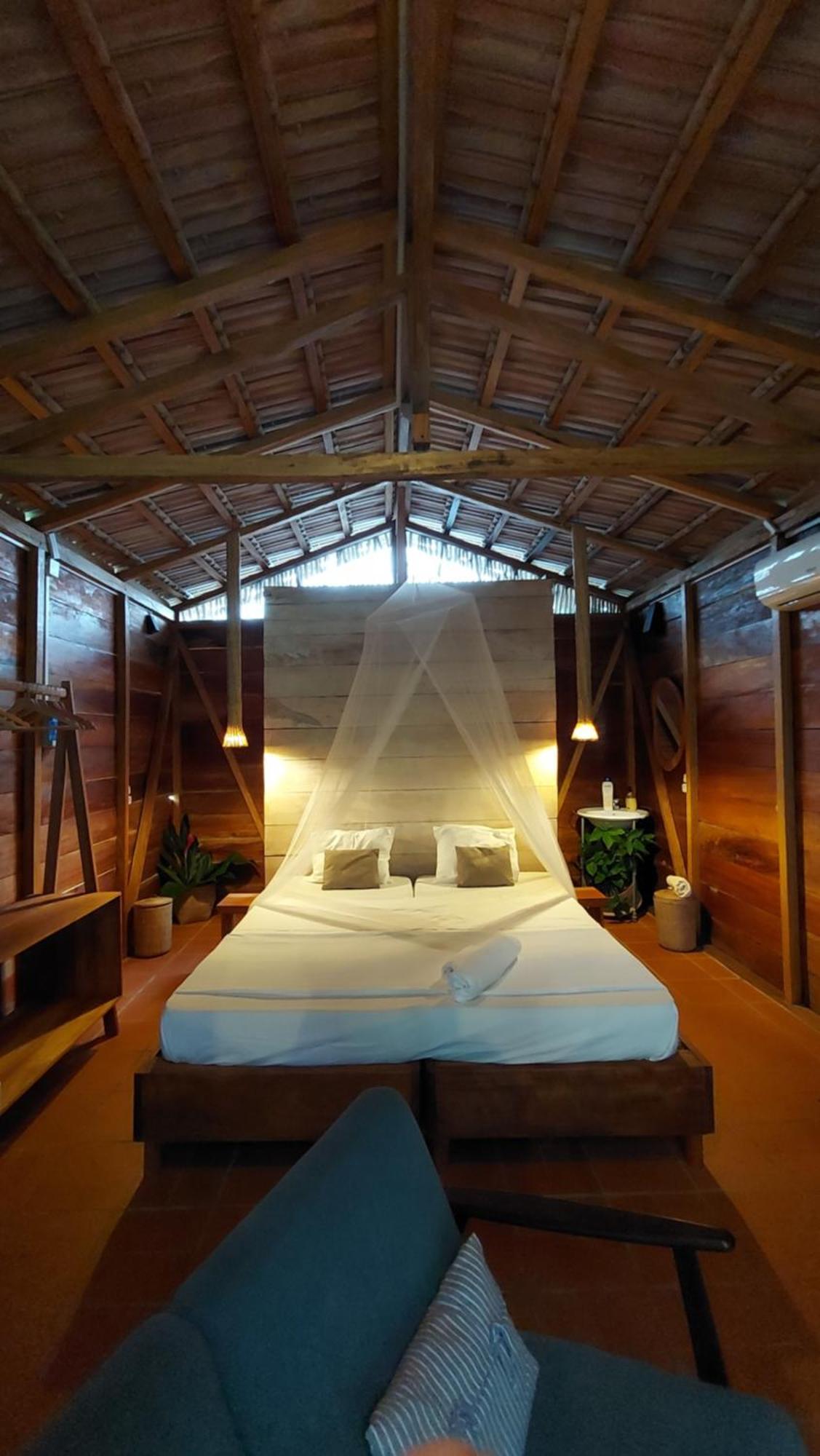 Roca Maria Helena-Principe Hotel Santo Antonio Luaran gambar